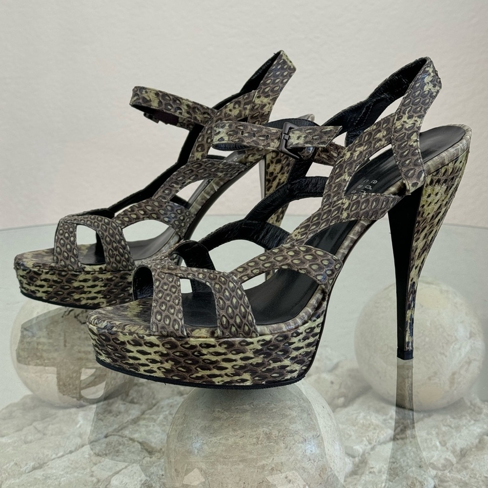 Edmundo Castillo Python heels - size 7.5